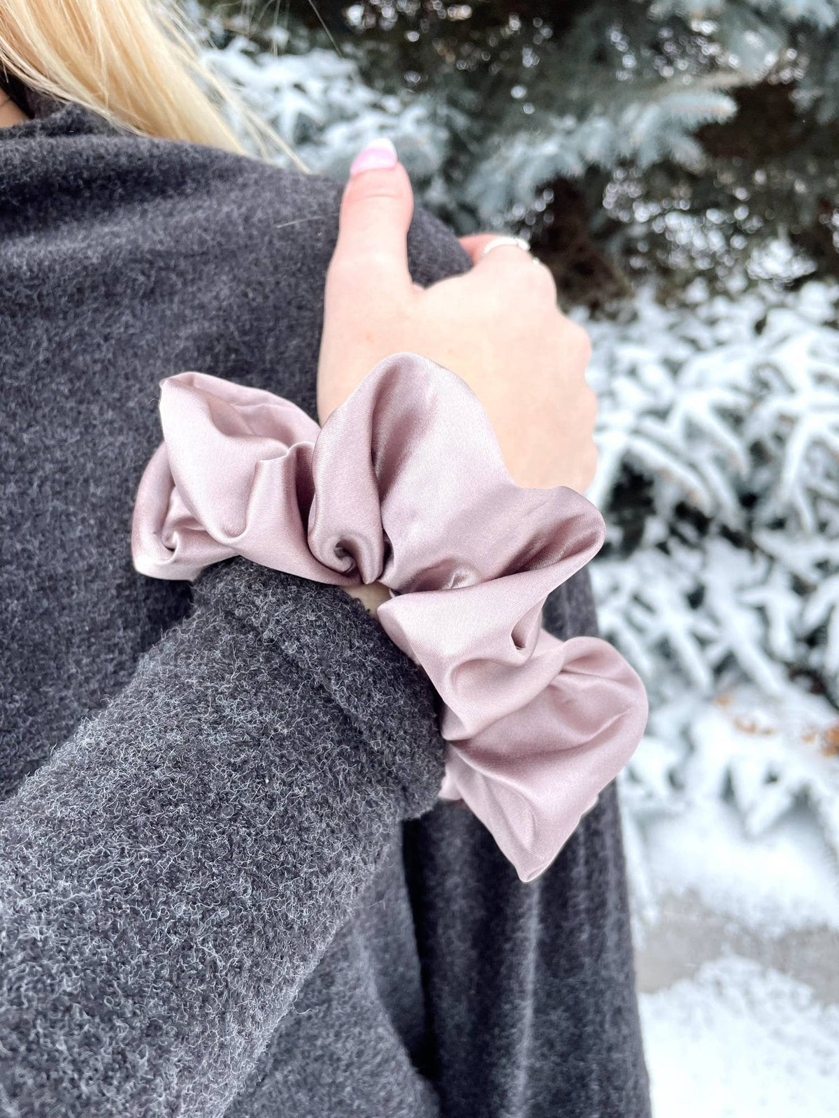 Mulberry Silk Scrunchie - Full Size